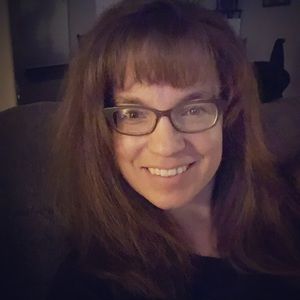 Meet your Posher, Lindsey